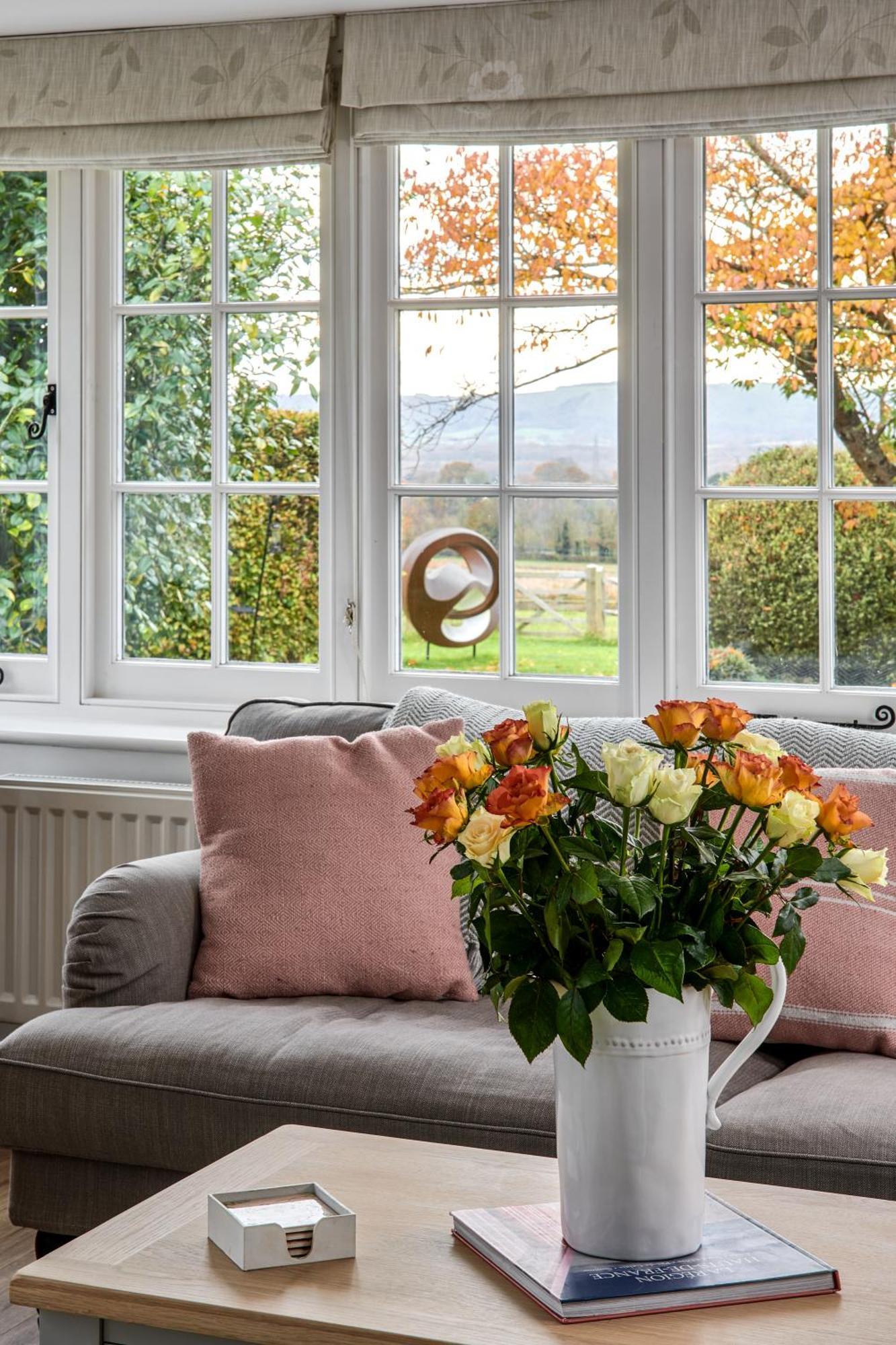 Garden Flat Near Goodwood With Stunning Views Apartment Petersfield Exterior photo